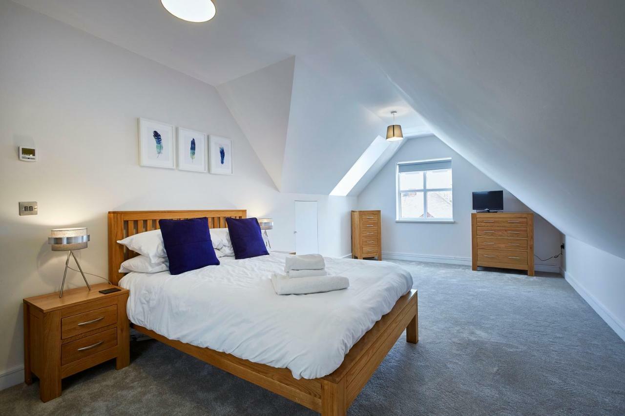 Imperial Court By Viridian Apartments Maidenhead Dış mekan fotoğraf